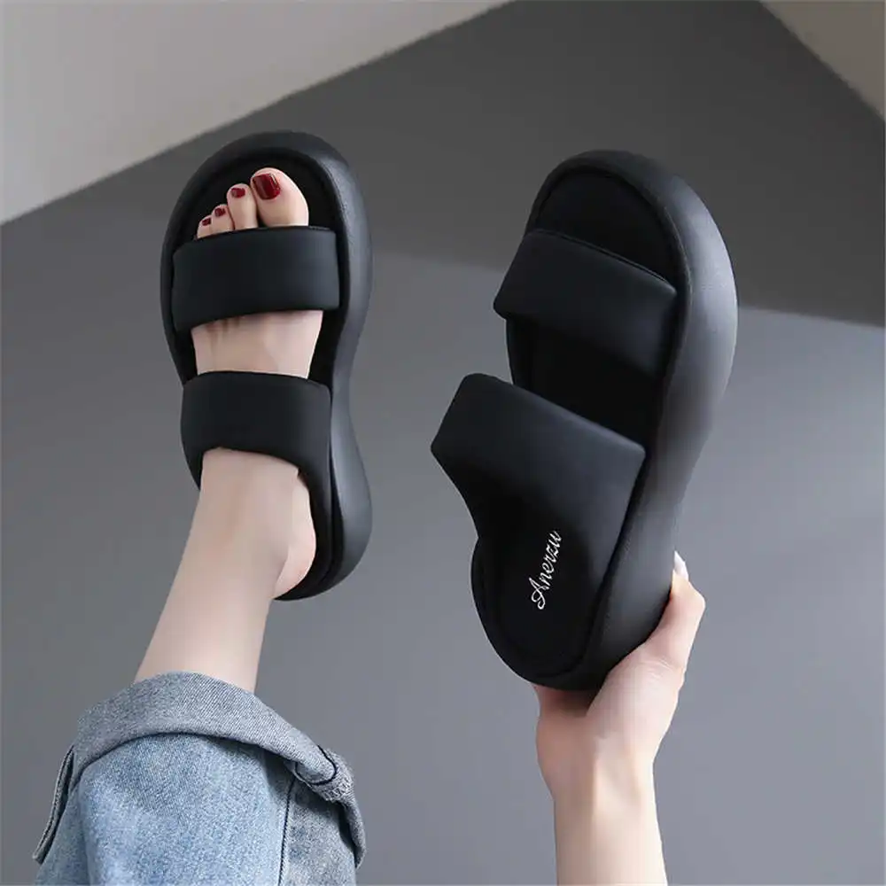Size 39 Strips Summer Shoes Sa - Aquatic Sports Types reseña y precio
