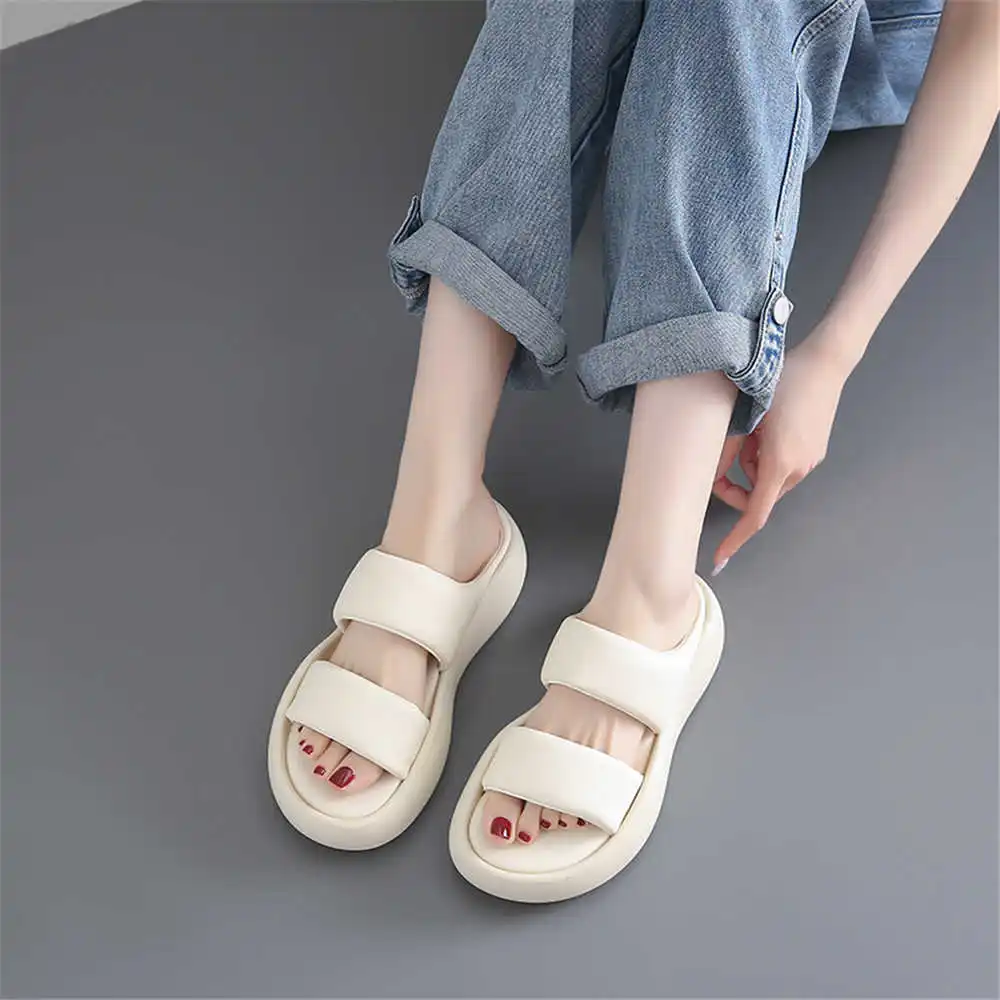 Size 39 Strips Summer Shoes Sa - Aquatic Sports Types reseña y precio